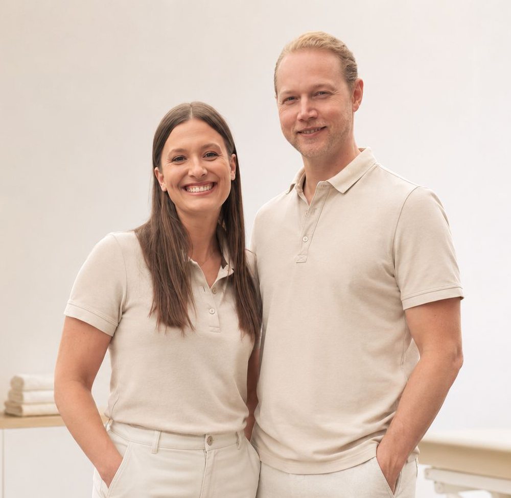 Viktoria und Thimo Schlimmermann in ihrer Praxis